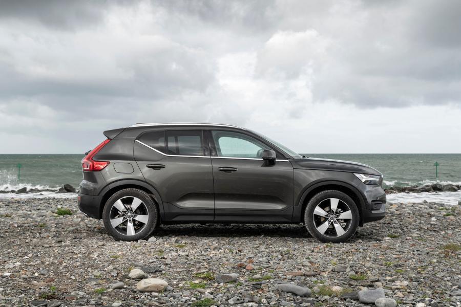  Volvo XC40 D3 Inscription 2018 года  (UK) (фото 25 из 40)